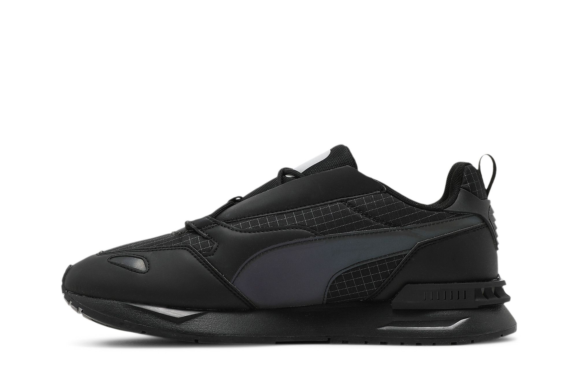 Shop Felipe Pantone x Puma Mirage Mox Tech 'Hitam Iridescent' 375635-01