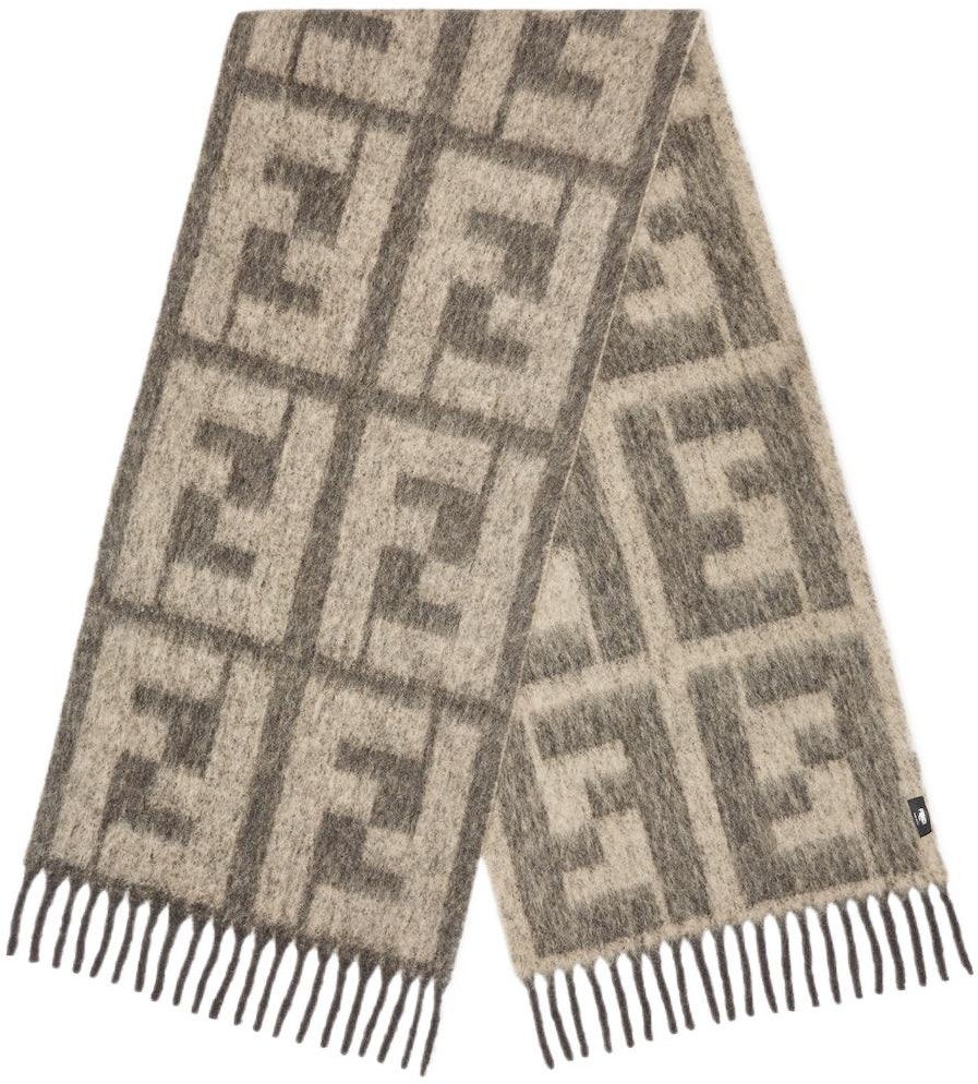 fendi-beige-logo-print-warm-knit-scarf-fxs-729-apwaf-15-sh