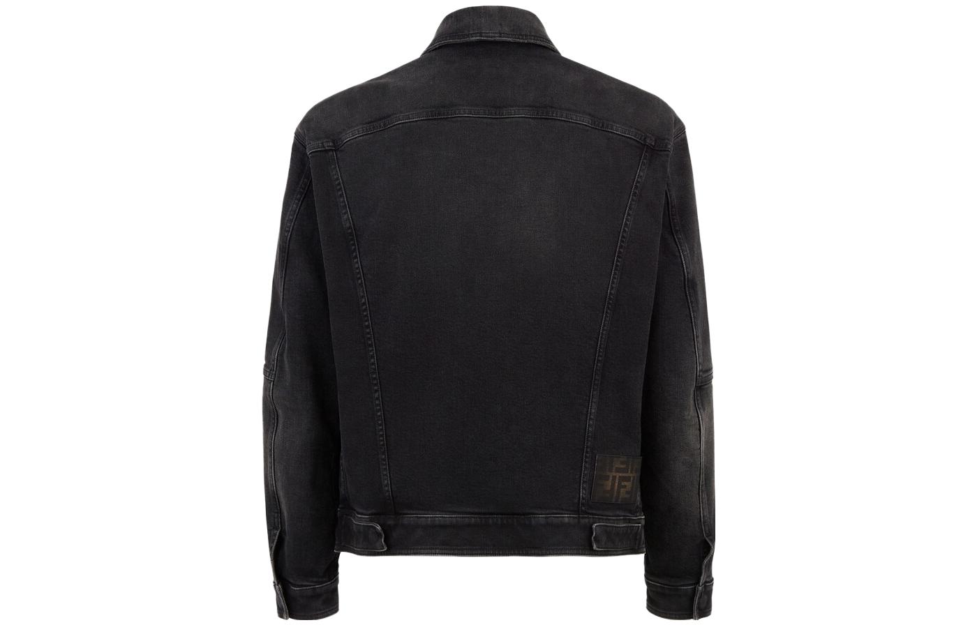 Lookbook FENDI Jaket Denim Hitam Multi-Pocket dengan Kerah Lancip. FW1181AQLSF0QA1