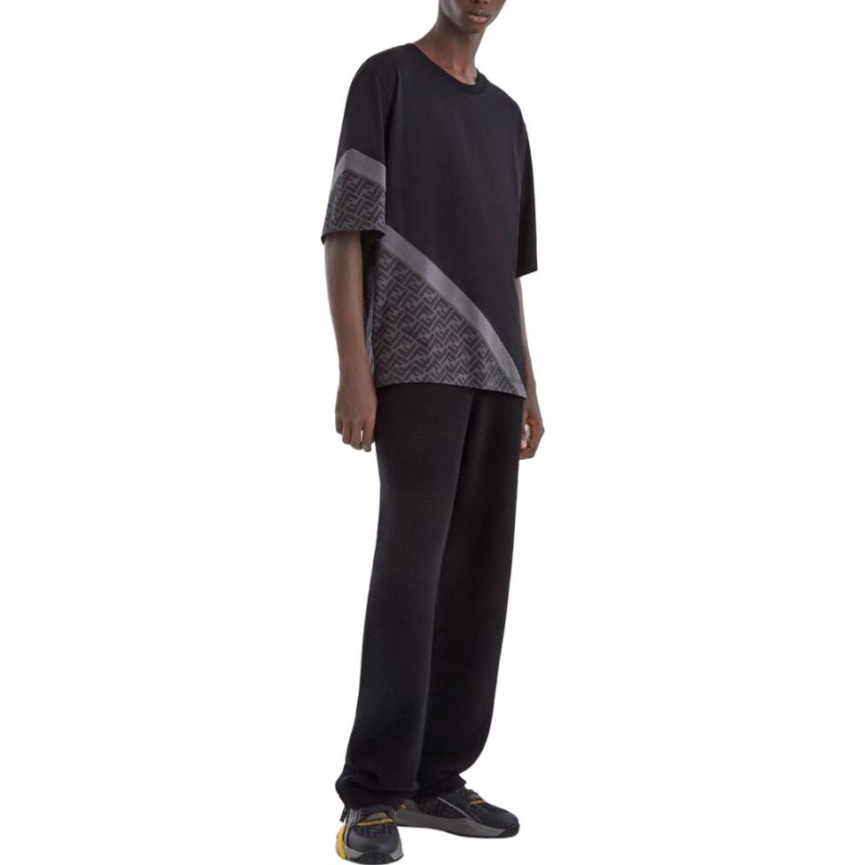 Purchase 芬迪 黑色条纹宽松圆领短袖T恤. FAF682AN68F1N6F