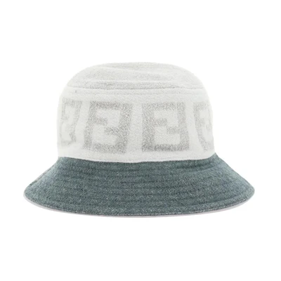FENDI Bucket Hat with FF Motif in Gray. FXQ958AN94F0QZ0
