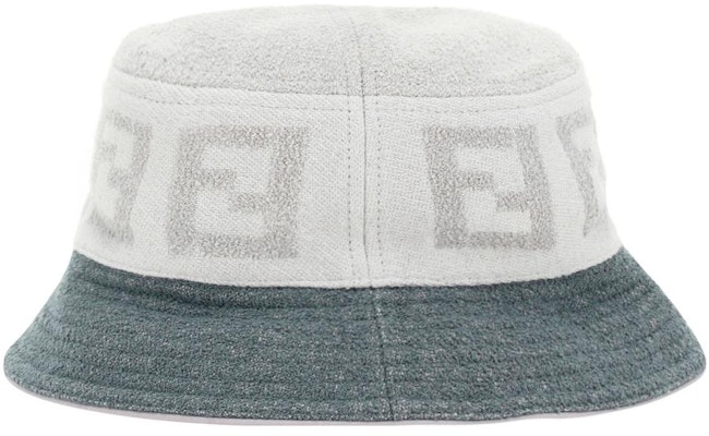 FENDI Bucket Hat with FF Motif in Gray. FXQ958AN94F0QZ0 Lookbook FENDI Bucket Hat with FF Motif in Gray. FXQ958AN94F0QZ0