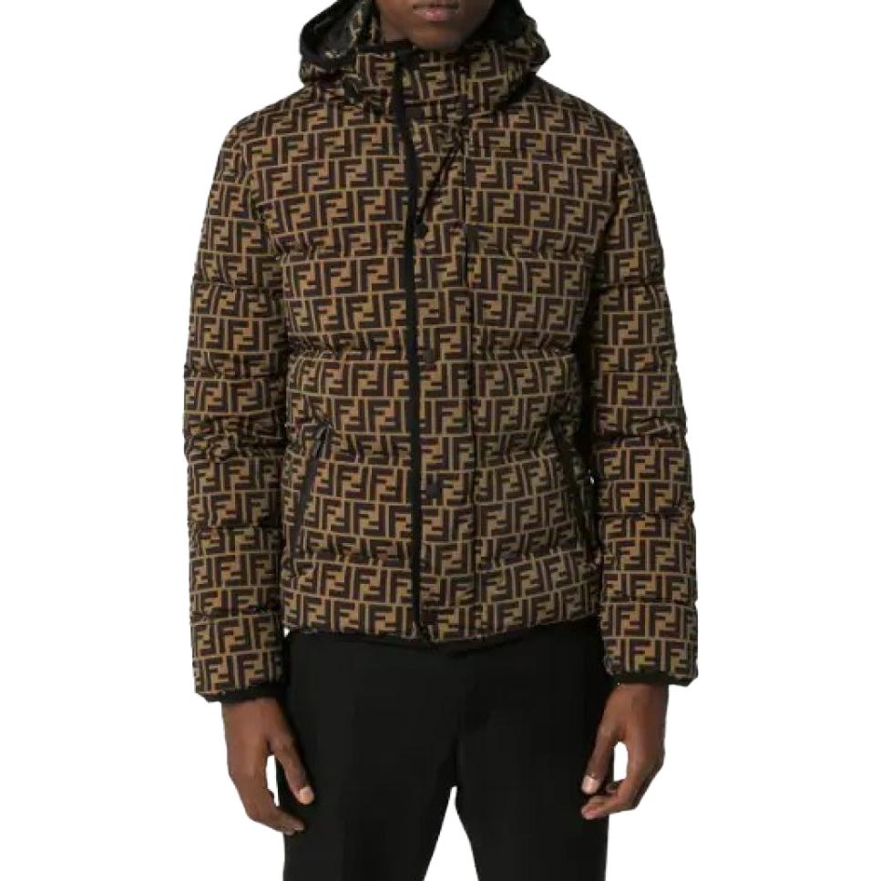 Lookbook FENDI 經典標誌卡其色羽絨外套 FAA698AAA3F13IZ