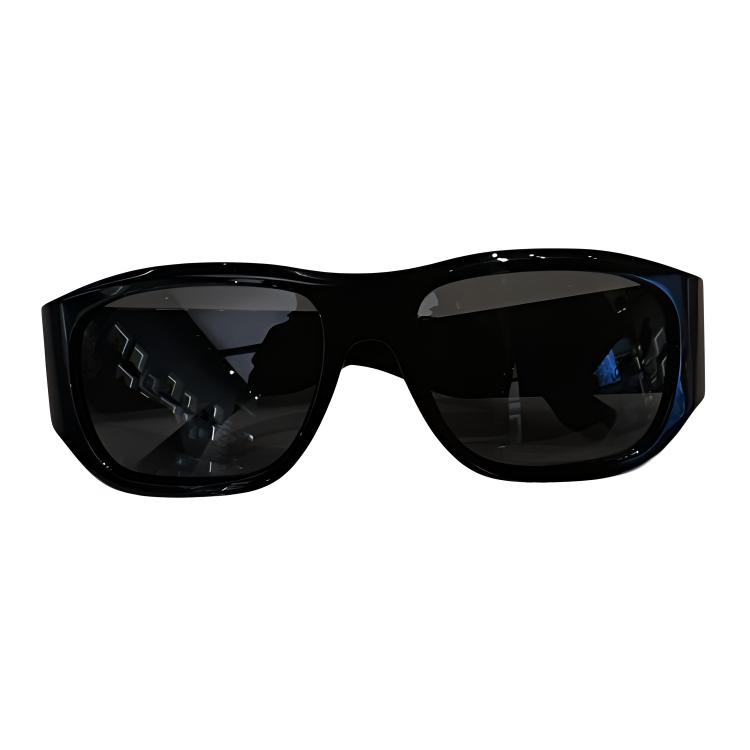 FENDI  Rectangular Black Sunglasses with Logo Design. FE40117I5601A 圖 3