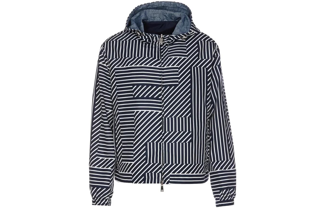 Shop Chaqueta Acolchada Reversible con Logo FENDI - Azul. FAA906APX6F0QA2