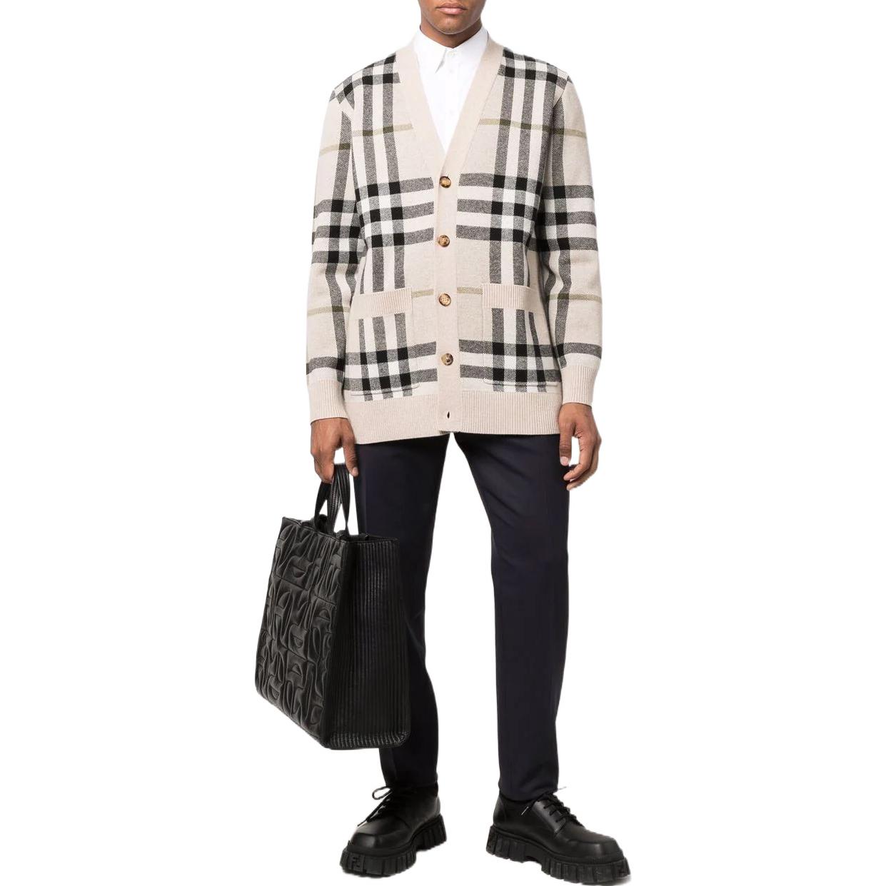 Lookbook FENDI 修身中腰褶皱休闲裤 深蓝色 FB0767AI6PF0QA2