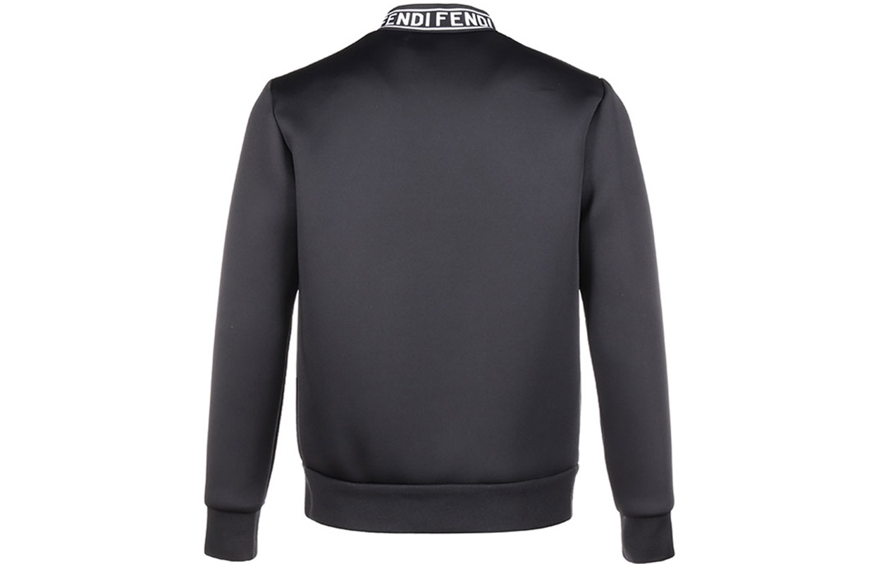 Lookbook Fendi 黑色外套，領口字母Logo設計 FW0833ACN5F0QA1