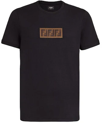 FENDI Baju-T Logo Cetak Hitam Leher Bulat Regular Fit. FY0894A28UF0QA1 Order FENDI Baju-T Logo Cetak Hitam Leher Bulat Regular Fit. FY0894A28UF0QA1