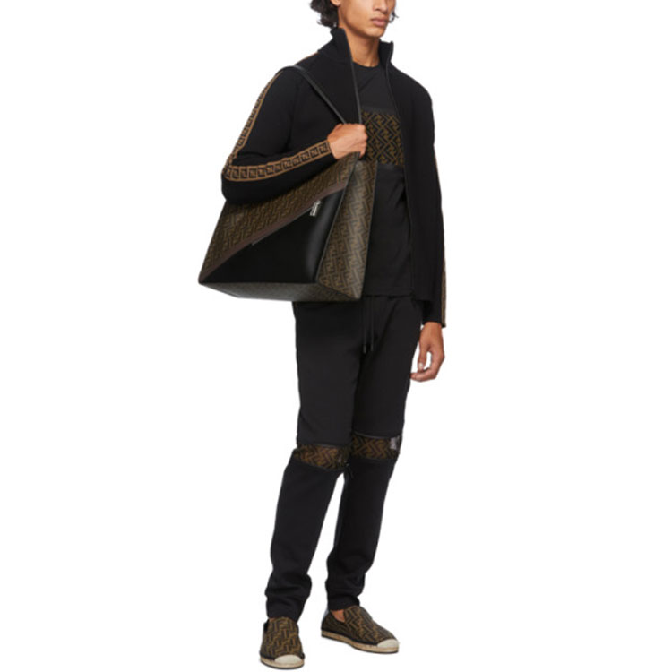 Purchase 芬迪黑色Logo印花短袖T恤 FAF532AD3CF0GME