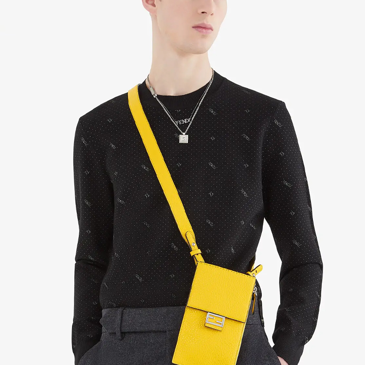 Shop 芬迪黑色印花logo圆领长袖卫衣. FY0178AH0KF0QA1