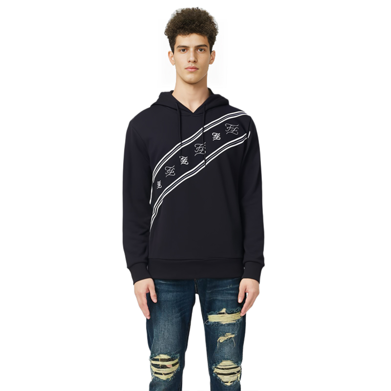 Shop FENDI 黑色印花连帽长袖卫衣. FAF534AAY9F0GME