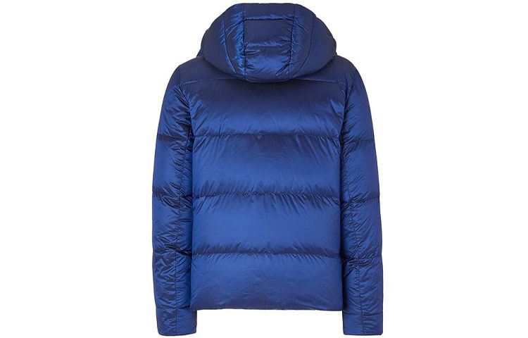 Shop Chaqueta Azul Slim Fit con Capucha y Diseño Desmontable de Letras FENDI. FW1087AGZJF0UV4