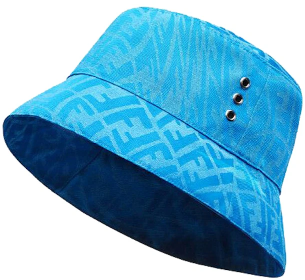fendi-bucket-hat-ff-motif-light-blue