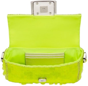 Fendi oleh Marc Jacobs Baguette Mini Elaphe dan Beg Neon Kuning Sequins Lookbook Fendi oleh Marc Jacobs Baguette Mini Elaphe dan Beg Neon Kuning Sequins