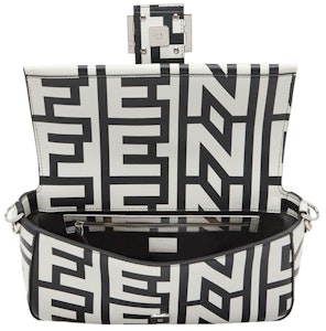 芬迪 Marc Jacobs 两色皮革法棍包 Lookbook 芬迪 Marc Jacobs 两色皮革法棍包