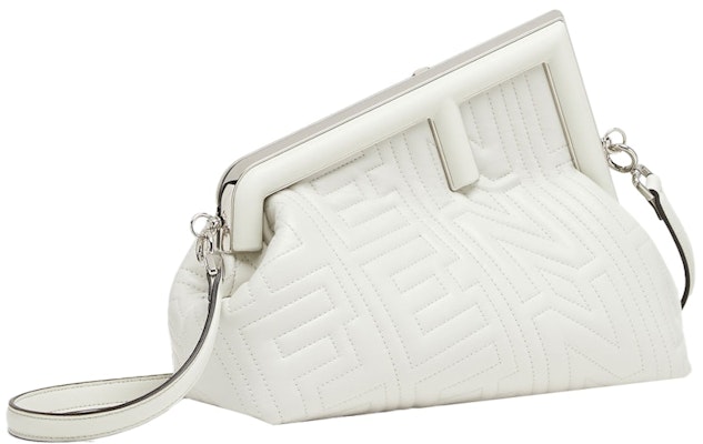 Tas Kulit Quilted Fendi Pertama Midi oleh Marc Jacobs Buy Tas Kulit Quilted Fendi Pertama Midi oleh Marc Jacobs