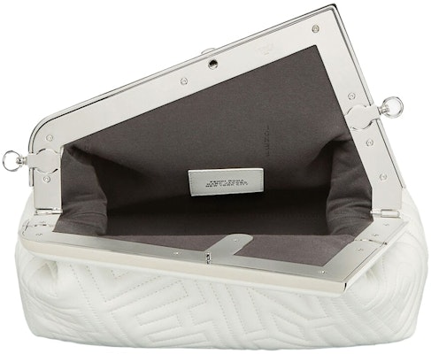 Tas Kulit Quilted Fendi Pertama Midi oleh Marc Jacobs Lookbook Tas Kulit Quilted Fendi Pertama Midi oleh Marc Jacobs