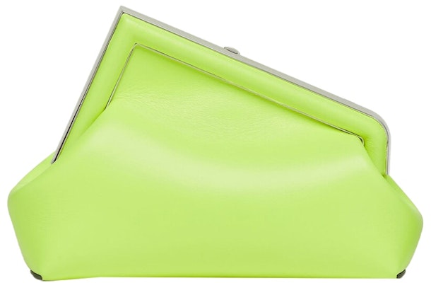 Fendi oleh Marc Jacobs Fendi First Tas Kecil Kulit Kuning Neon Order Fendi oleh Marc Jacobs Fendi First Tas Kecil Kulit Kuning Neon