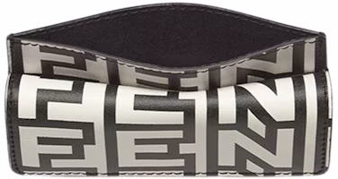 Order Marc Jacobs設計的Fendi Roma雙色小羊皮卡片夾。