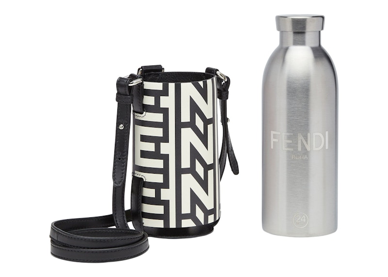 Order 펜디X마크제이콥스 투톤 가죽 플라스크 홀더
