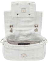 펜디 바이 마크 제이콥스 나노 바게트 미니백 (화이트 데님)
Lookbook 펜디 바이 마크 제이콥스 나노 바게트 미니백 (화이트 데님)