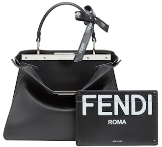 フェンディ マーク・ジェイコブス ピーカブー ISeeU ミディアム ブラックレザーバッグ Buy フェンディ マーク・ジェイコブス ピーカブー ISeeU ミディアム ブラックレザーバッグ