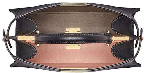 Tas Kulit Hitam Kecil Fendi Peekaboo Iseeu oleh Marc Jacobs Lookbook Tas Kulit Hitam Kecil Fendi Peekaboo Iseeu oleh Marc Jacobs