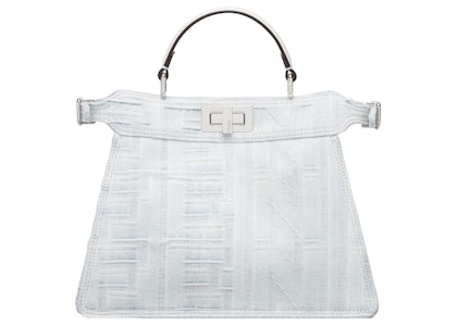 Fendi 马克·雅可布斯 Peekaboo ISeeU 小款白色牛仔包 Order Fendi 马克·雅可布斯 Peekaboo ISeeU 小款白色牛仔包