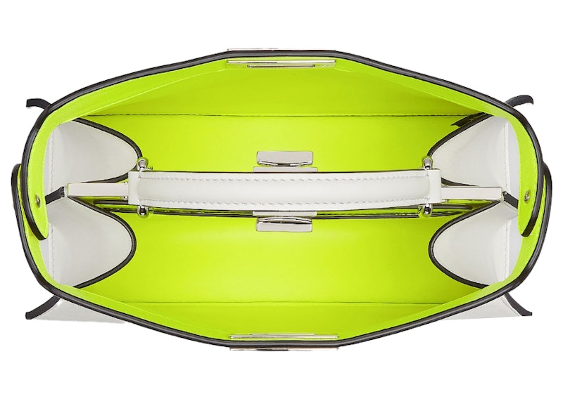 Lookbook Bolso Fendi de Marc Jacobs Peekaboo ISeeU Pequeño Blanco con Detalles.