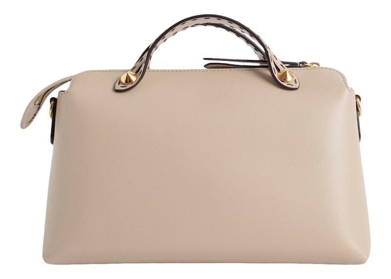 Lookbook フェンディ バイ ザ ウェイ ボストンバッグ ミディ ベージュ