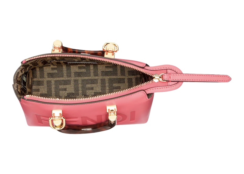 Lookbook 芬迪By The Way迷你粉色皮革小波士顿包 粉色