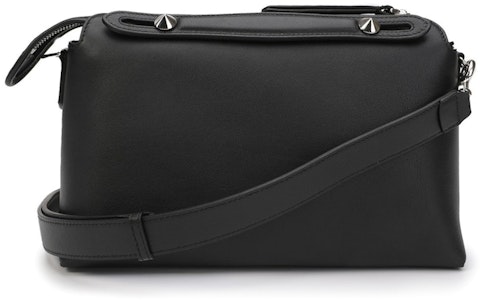 フェンディ バイ ザ ウェイ サッチェル (ブラック)
Order フェンディ バイ ザ ウェイ サッチェル (ブラック)