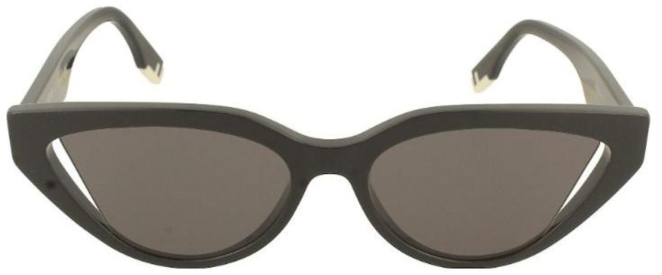 FENDI 貓眼板材時尚墨鏡 情侶款 男女通用 FE40009I01A Lookbook FENDI 貓眼板材時尚墨鏡 情侶款 男女通用 FE40009I01A