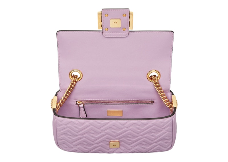 Lookbook フェンディ チェーン バゲット ミディ 3D FF ライラック
