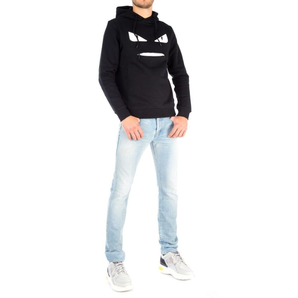 Lookbook FENDI 眼睛印花黑色连帽卫衣 长袖抽绳套头衫. FY0767A4Q0F0QA1