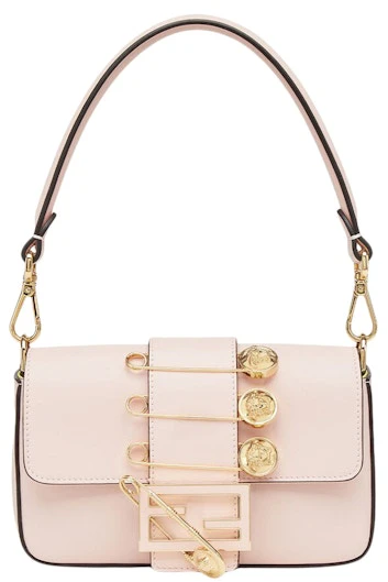 fendi-fendace-brooch-mini-baguette-pink