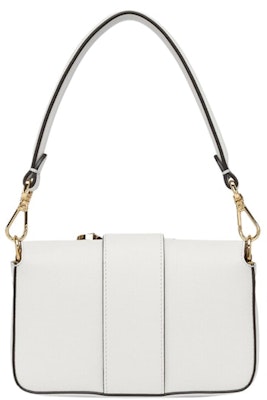 펜디 펜다체 브로치 미니 바게트 화이트 Order 펜디 펜다체 브로치 미니 바게트 화이트