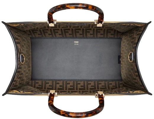 펜디 펜다체 선샤인 미디엄 블랙/멀티 (Fendi Fendace Sunshine M 블랙/멀티)
Lookbook 펜디 펜다체 선샤인 미디엄 블랙/멀티 (Fendi Fendace Sunshine M 블랙/멀티)