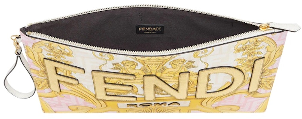 펜디 펜다체 라지 플랫 파우치 (화이트/멀티)
Lookbook 펜디 펜다체 라지 플랫 파우치 (화이트/멀티)