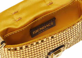Lookbook Fendi Fendace金色迷你法棍包