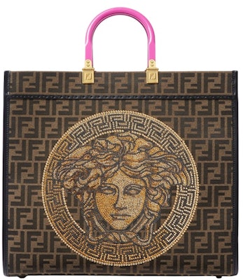 Fendi Fendace Sunshine Tote Bag Besar Emas Baroque Buy Fendi Fendace Sunshine Tote Bag Besar Emas Baroque