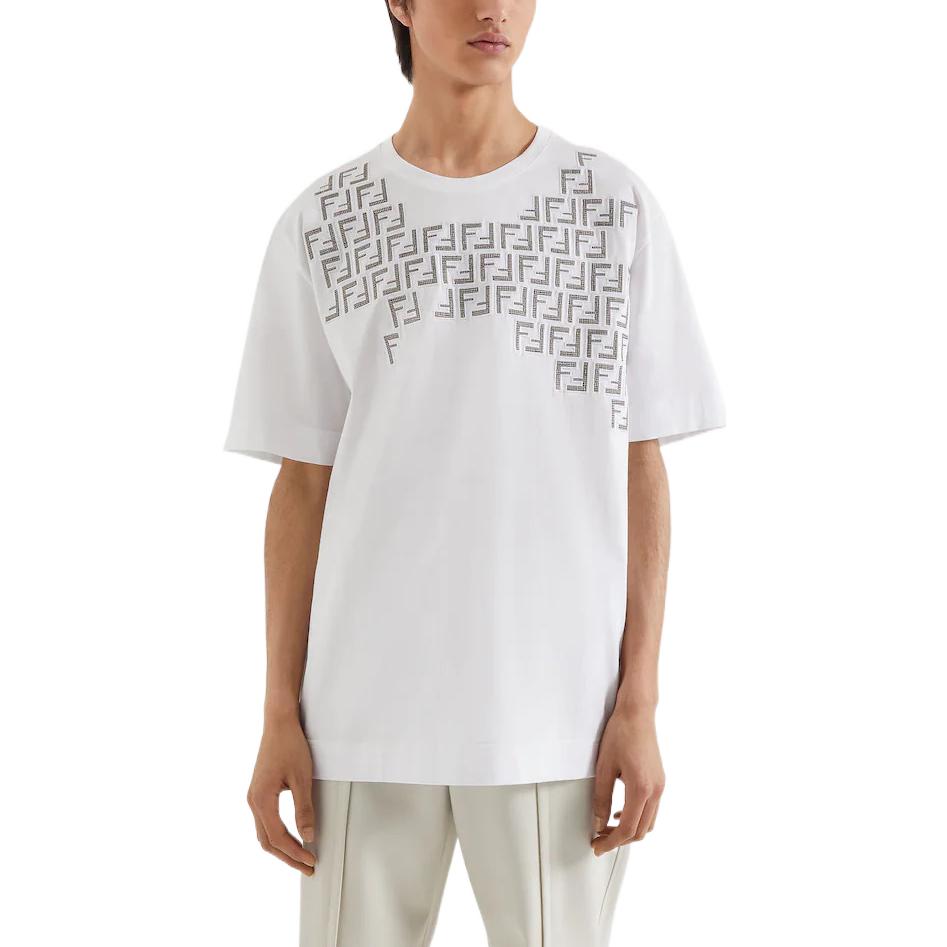 Purchase FENDI FF Applique Kaos Oversized Lengan Pendek Crewneck Putih FW22. FY0936AKE0F0QA0