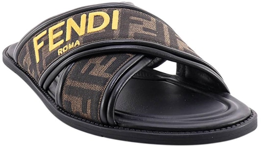 Fendi FF Motif Kain Slide 'Logo Sulaman - Tembakau' 7X1548-AJZE-F1HGM Lookbook Fendi FF Motif Kain Slide 'Logo Sulaman - Tembakau' 7X1548-AJZE-F1HGM
