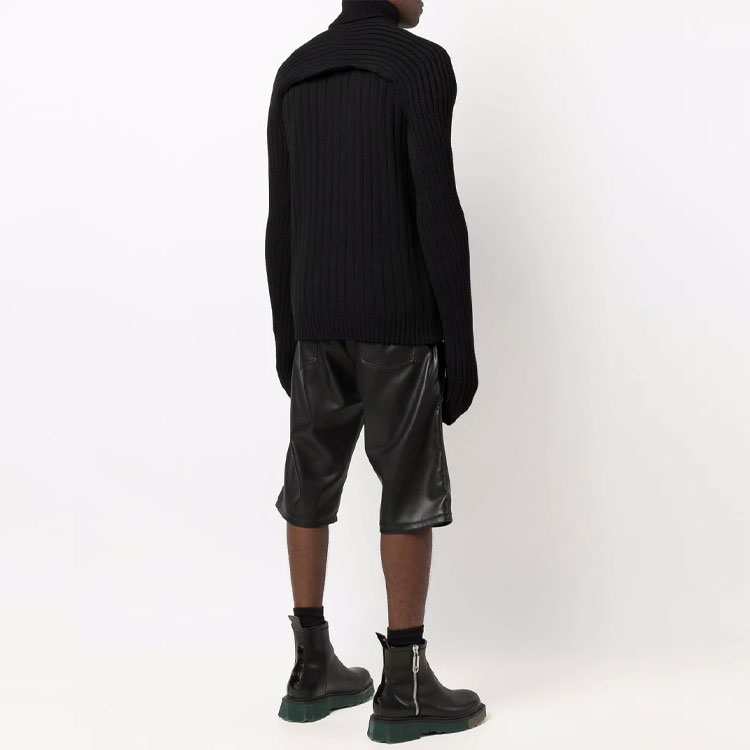 Details for FENDI FW21 Hitam Slim-Fit High Neck Pullover Sweater Dual Pakai. FZC477AH2UF0QA1