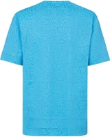 FENDI FW21 T-Shirt Logo Double F Cetak Biru Muda Leher Bulat. FY0936AGABF1DO8 Lookbook FENDI FW21 T-Shirt Logo Double F Cetak Biru Muda Leher Bulat. FY0936AGABF1DO8