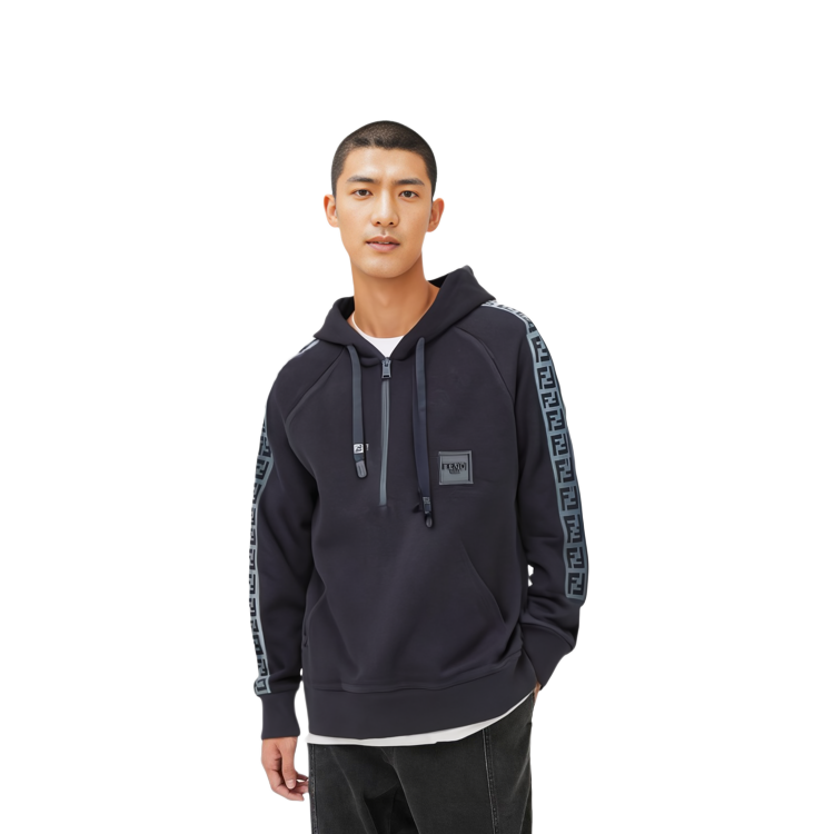 Shop Fendi FW21 標誌印花半拉鍊黑色運動衫 FAF647AI59F0GME