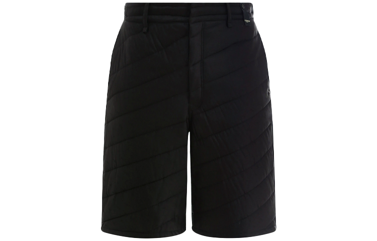 FENDI FW21 Quilted Multi-Pocket Bermuda Shorts Black. FB0734AGZ1F0QA1