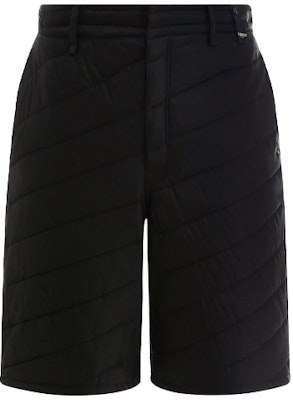 FENDI FW21 Seluar Pendek Quilted Multi-Pocket Hitam. FB0734AGZ1F0QA1 Buy FENDI FW21 Seluar Pendek Quilted Multi-Pocket Hitam. FB0734AGZ1F0QA1