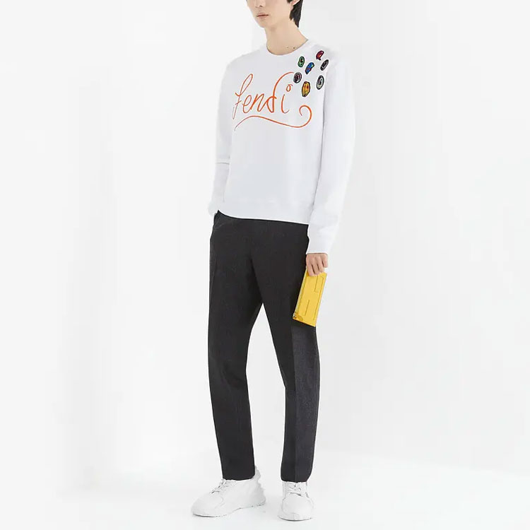 Shop 펜디 FW21 화이트 로고 자수 디테일 스웻셔츠. FY1091AH12F05WL