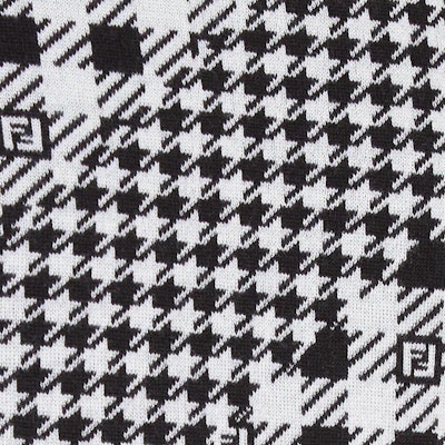 FENDI FW22 Black Crewneck Sweater with Letter Print Long Sleeves Casual. FZX089AL3YF17XM Details for FENDI FW22 Black Crewneck Sweater with Letter Print Long Sleeves Casual. FZX089AL3YF17XM